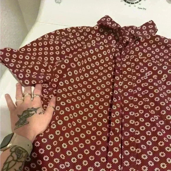 Forever 21 Men’s Button Up shirt Flower Fashion - Picture 1 of 4